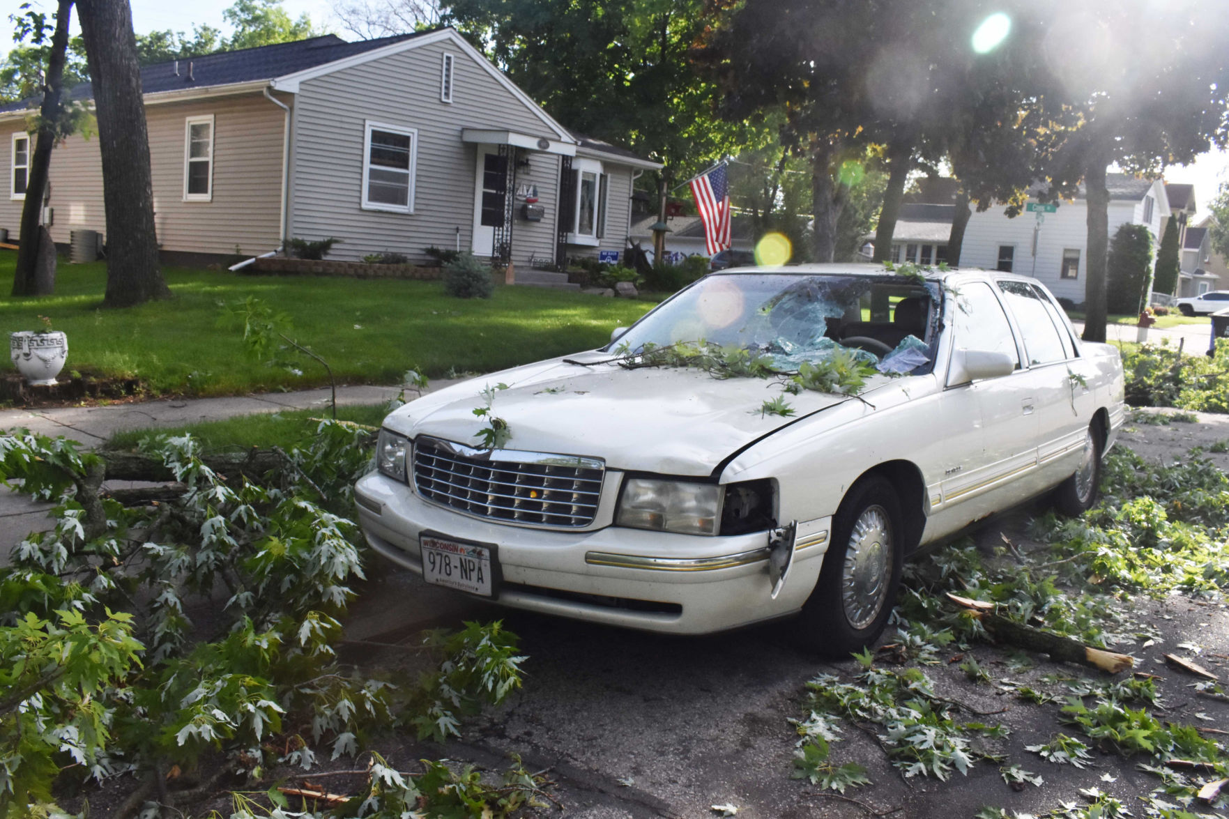 Smashed car - Portage
